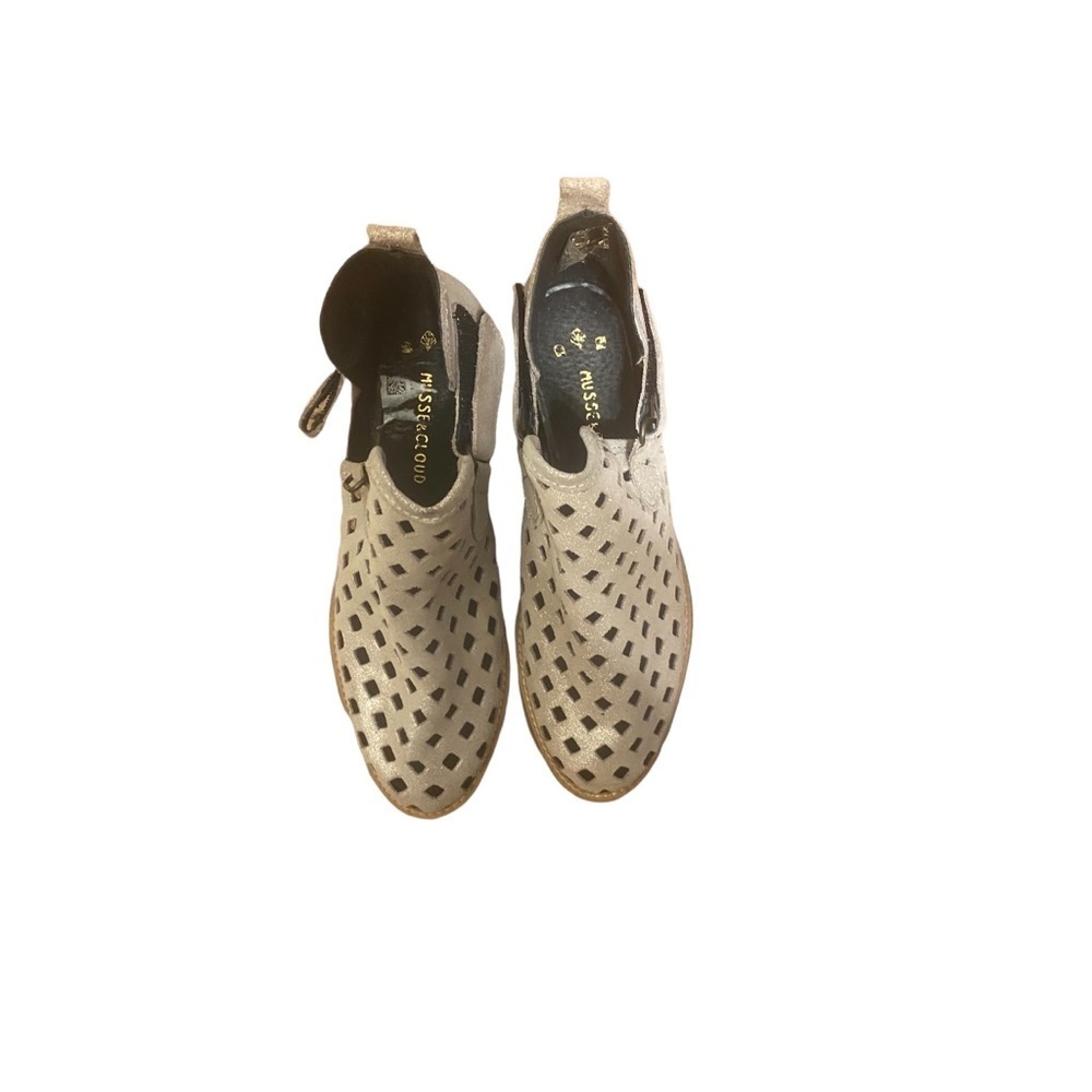Musse and cloud shoes - Picture 5 of 6